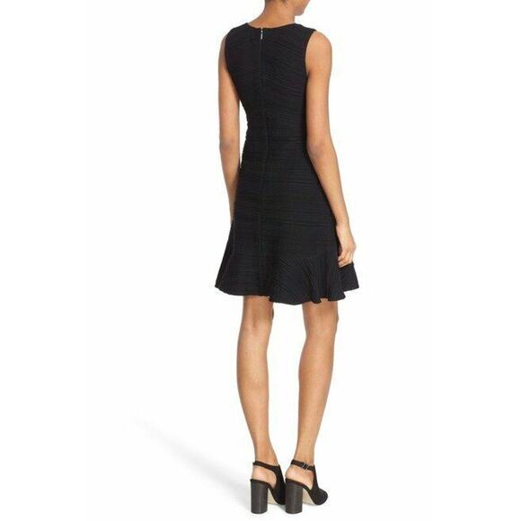 $395 Rebecca Taylor Vneck Fit & Flare Flounce Hem Little Black Dress 2 NEW - Picture 2 of 16
